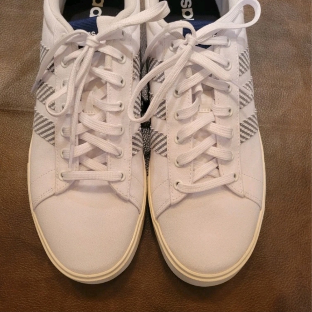 Men's addidas, red/white, navy blue, 11.5